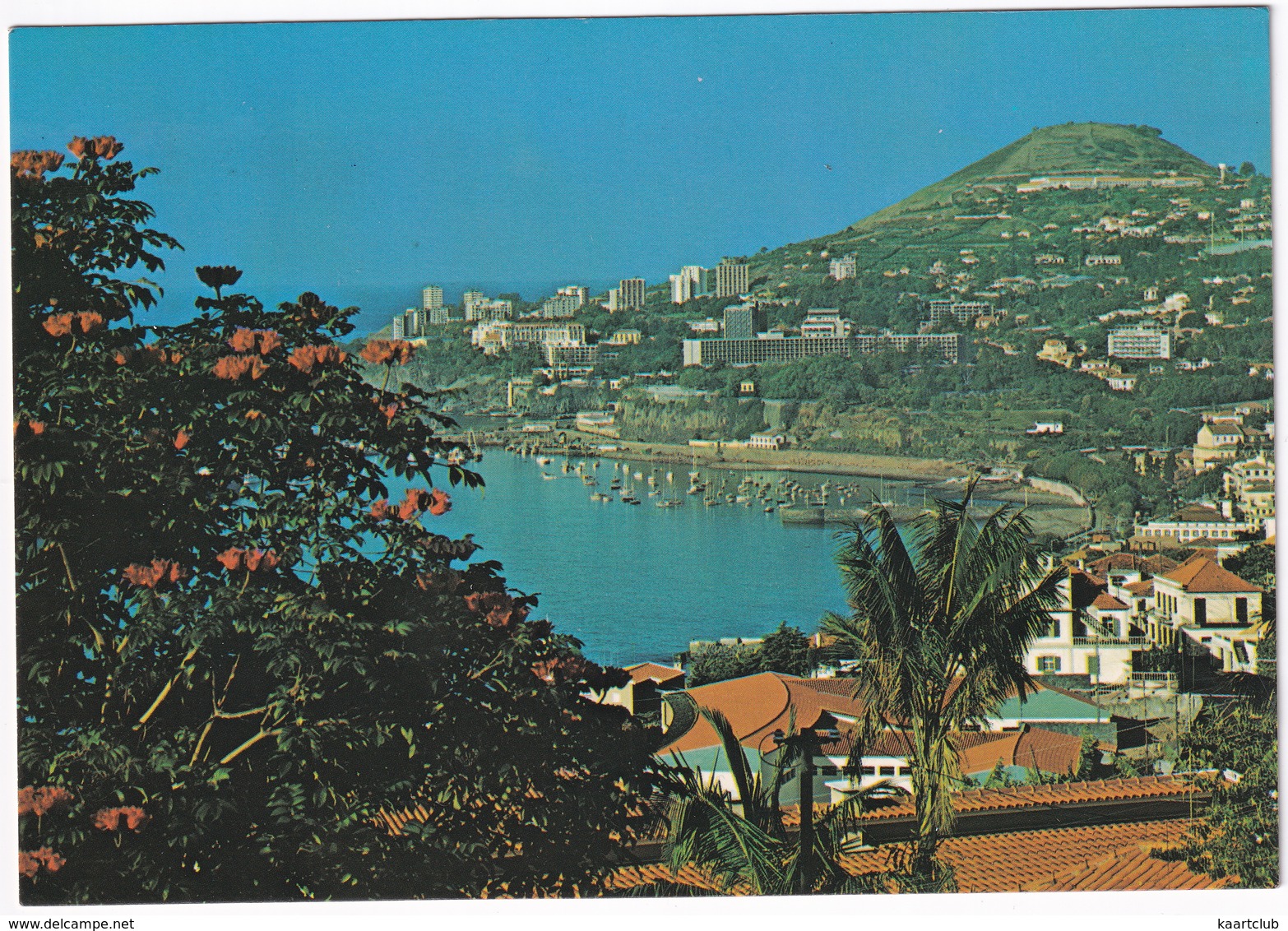 Funchal - Vista Oeste - (Madeira) - Madeira