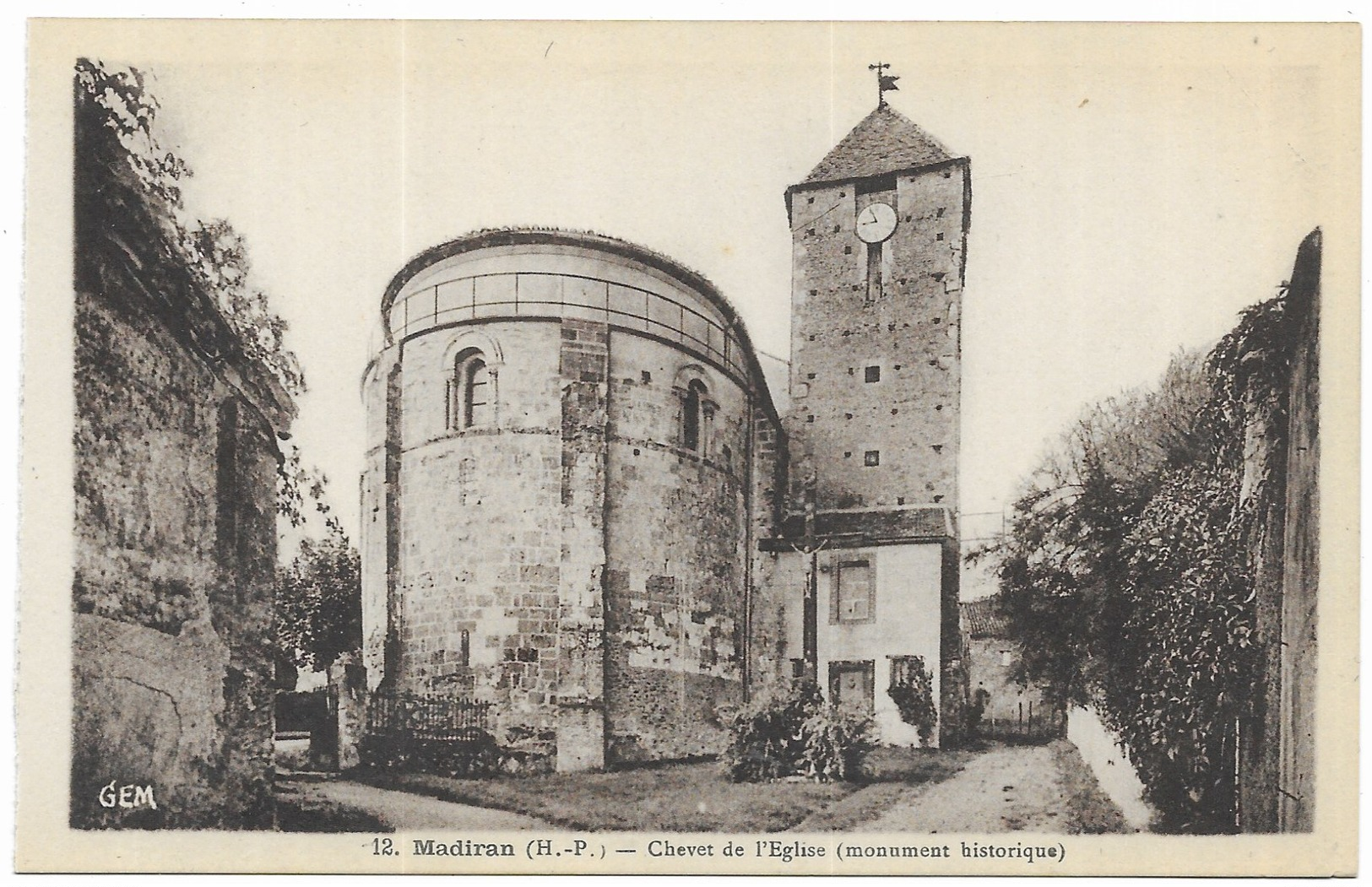 Madiran Chevet De L' Eglise Phot. G. Métreau Toulouse Editions GEM - Autres & Non Classés