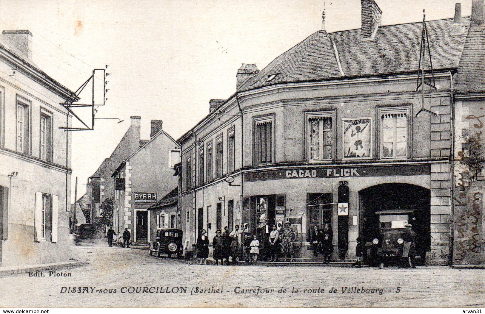 DISSAY Sous CORCILLON - CARREFOUR De La ROUTE De VILLEBOURG - - Autres & Non Classés