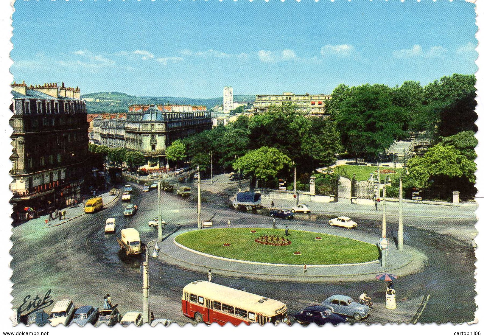 - CPSM DIJON (21) - Vue Sur La Place Darcy - Editions ESTEL 8259 - - Dijon