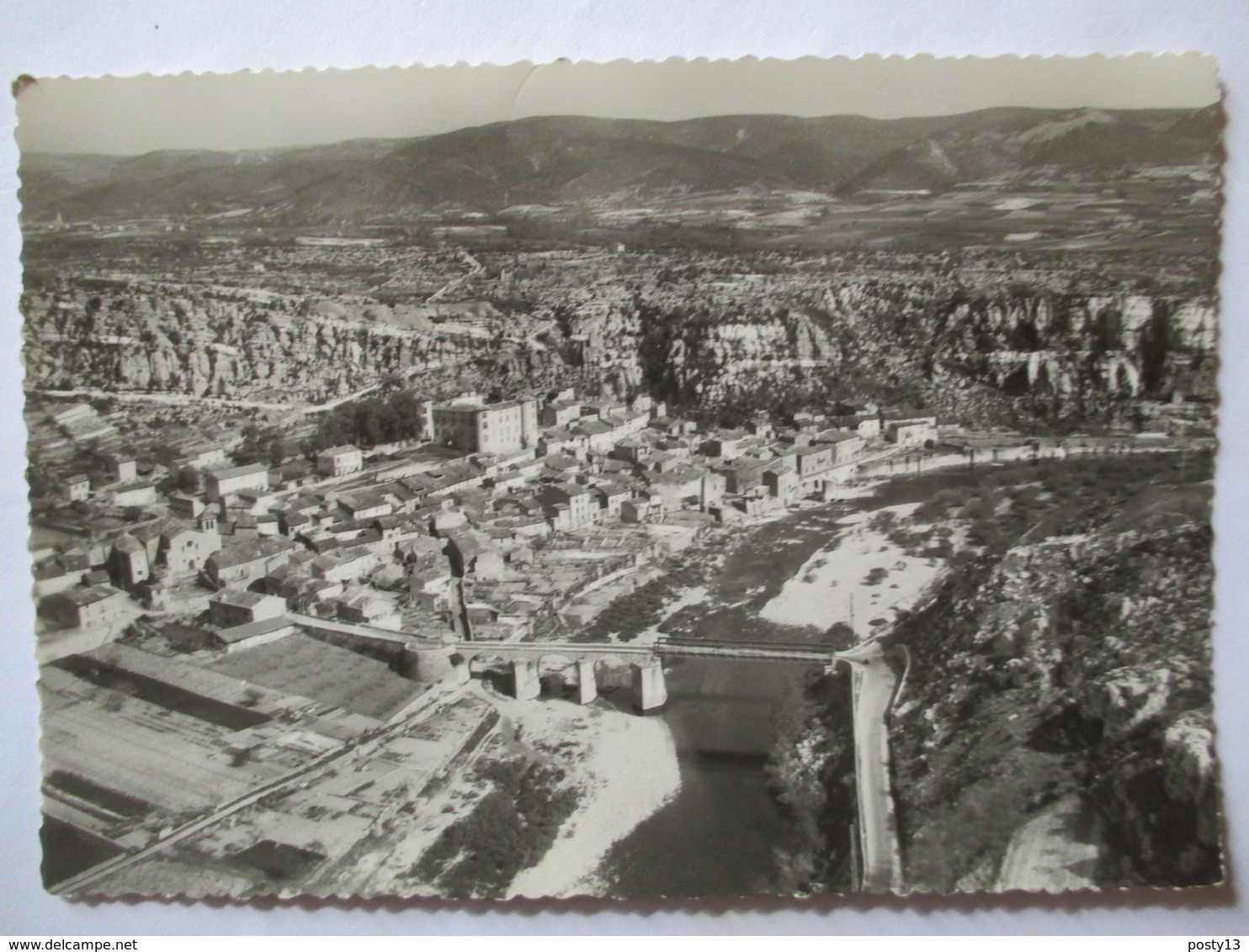 VOGUE  (07 ) - La Vallée De L'Ardèche à VOGUE. Vue Générale Aérienne - 1956 - Cpsm 10 X 15 Dentelée - TBE - Autres & Non Classés