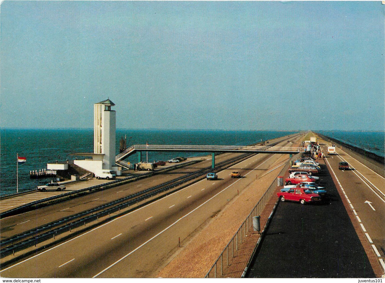 CPSM Friesland-Monument Afsluitdijk     L2814 - Den Oever (& Afsluitdijk)