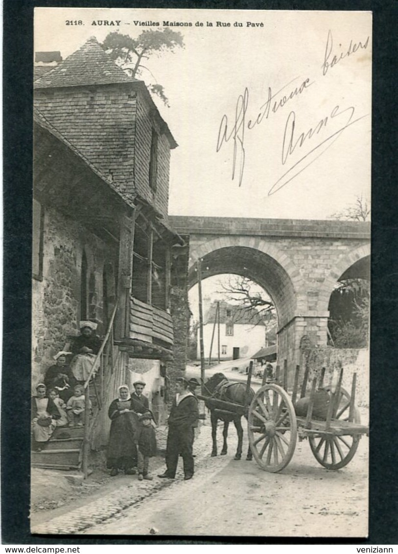 CPA - Karten Bost - AURAY - Vieilles Maisons De La Rue Du Pavé, Bien Animé - Attelage  (dos Non Divisé) - Auray