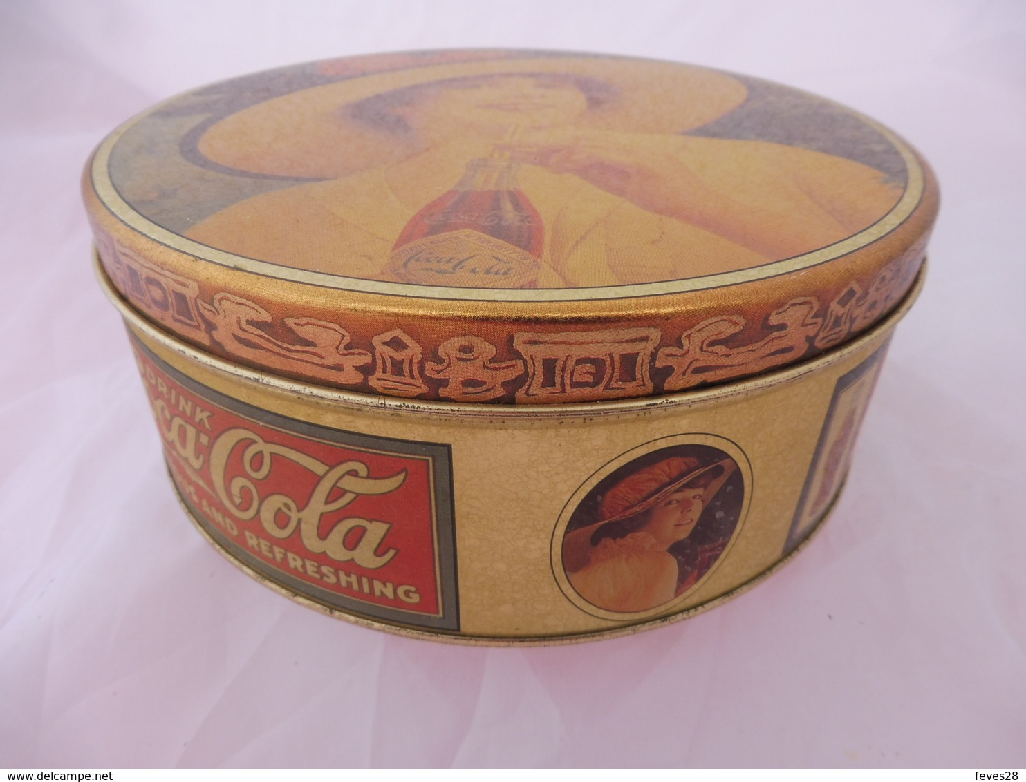 * COCA COLA BOITE RONDE 1989 - 7 Cm X 18 Cm Ø - Other & Unclassified