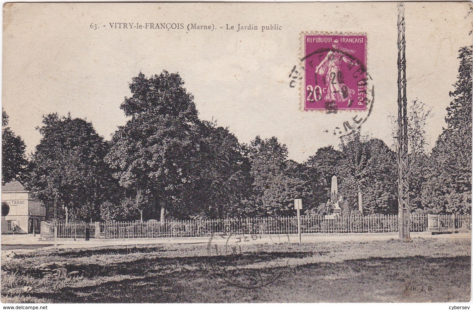 VITRY-le-FRANCOIS - Le Jardin Plublic - Débit De Tabac - Vitry-le-François