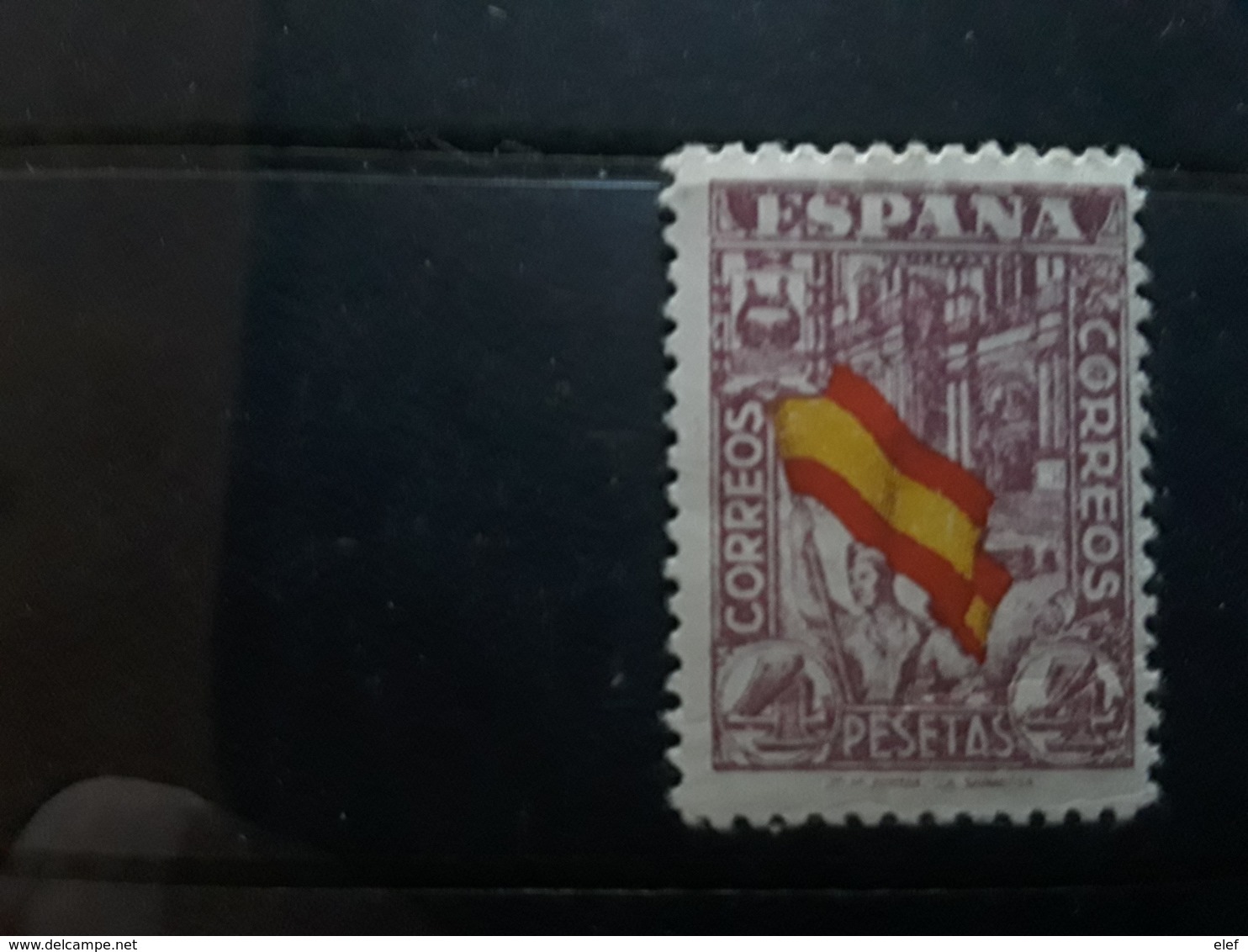 ESPAGNE / ESPANA / SPAIN / SPANIEN ,1936  Yvert No 575 A, Drapeau National MALAGA,, 4 PESETAS  Neuf * MH, - Neufs