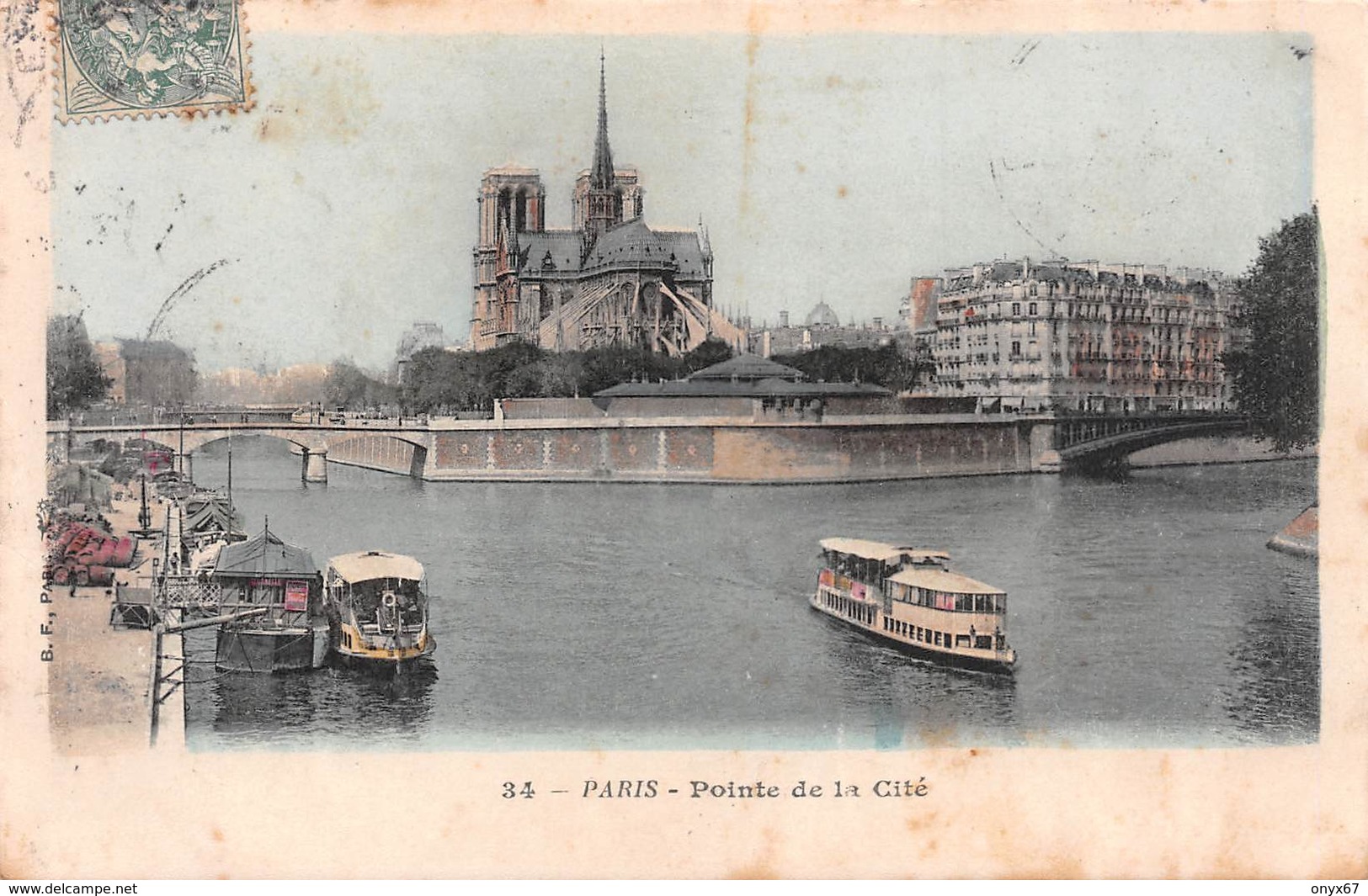 Carte Postale PARIS (75) Cathédrale Notre-Dame 1163-1260 Flèche Tombée Le 15-04-2019 Bateau-Eglise-Religion - Kerken