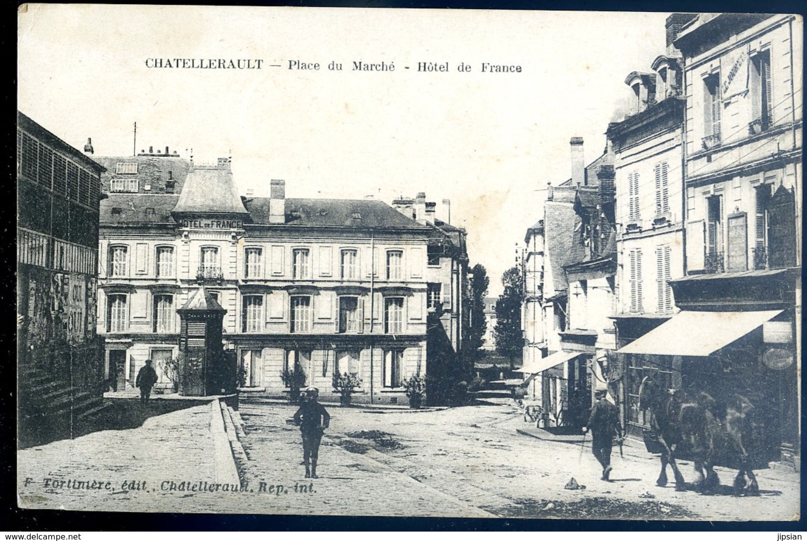 Cpa Du 86 Chatellerault Place Du Marché -- Hôtel De France     MA5 - Chatellerault