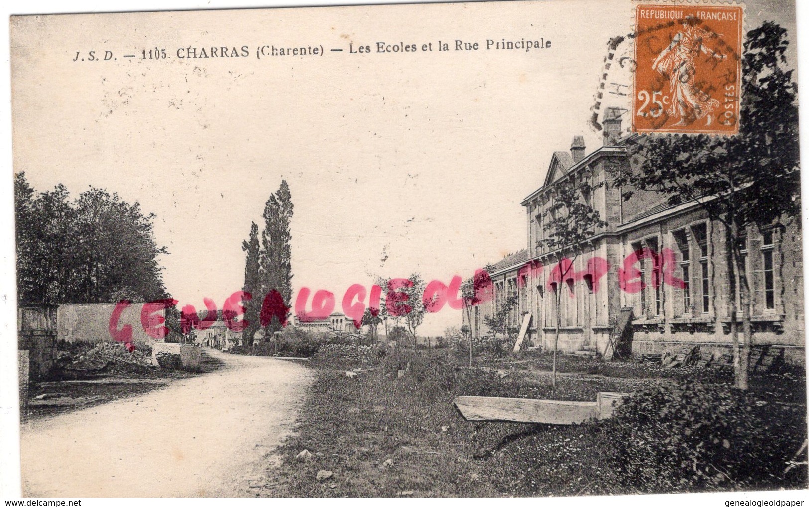 16- CHARRAS - LES ECOLES ET LA RUE PRINCIPALE- ECOLE  -CHARENTE - Ruffec