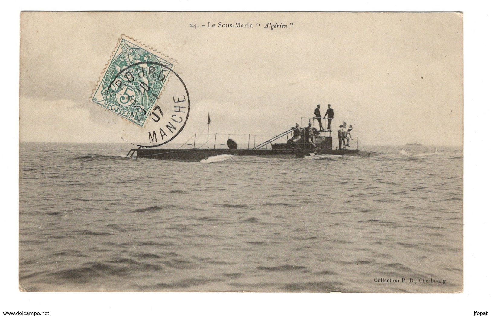 BATEAUX - Le Sous-Marin "Algérien" - Submarines