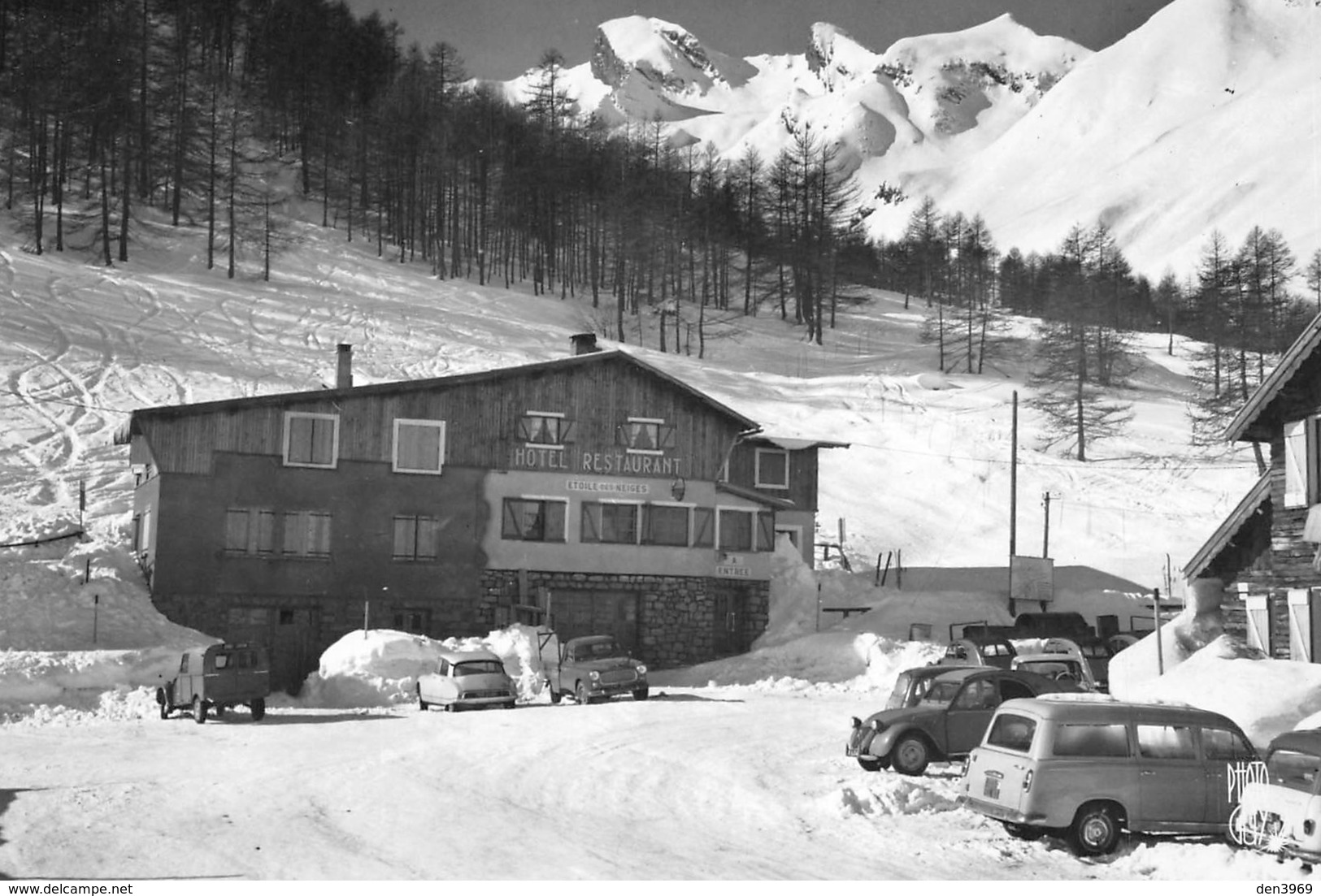 La FOUX D'ALLOS - Hôtel-Restaurant Etoile Des Neiges - Automobiles - Citroën 2CV Et DS - Autres & Non Classés