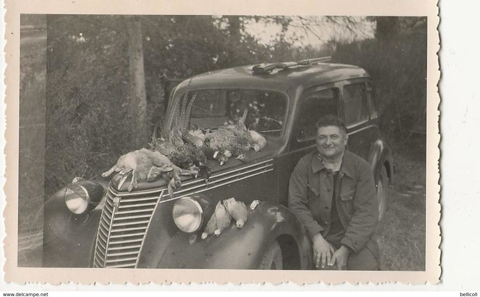 01 - CORGENON BRUELLAS - Chasse - 23/9/51 - Ouverture Au Faisan - 1 Chasseur - 1 Véhicule D'époque Marque Indéterminée - Autres & Non Classés