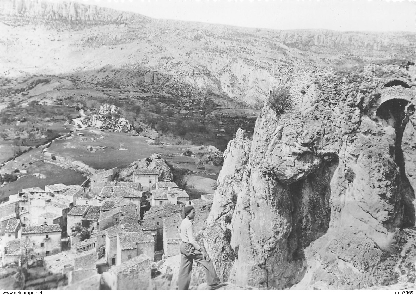 ROUGON - Vers Le Point Sublime - Point De Départ Pour La Visite Des Gorges Et Du Grand Canon Du Verdon - Other & Unclassified