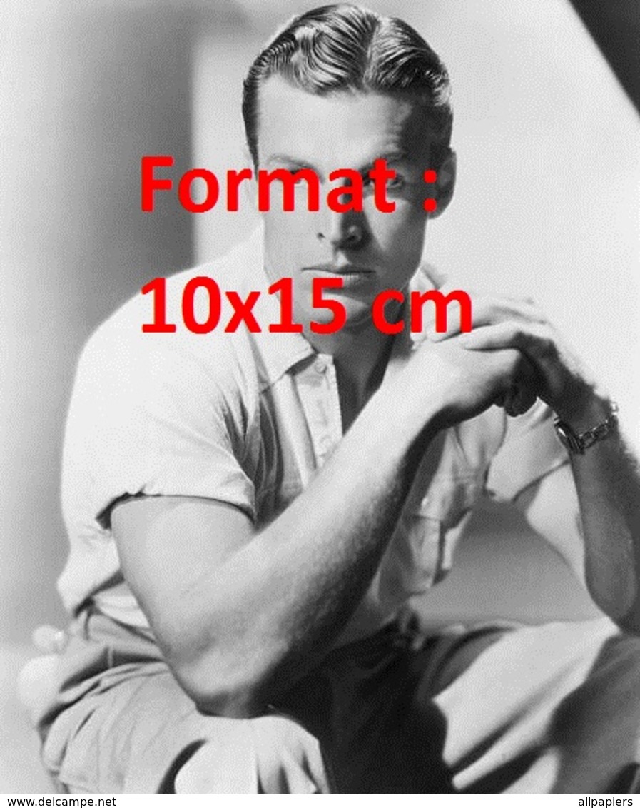 Reproduction D'une Photographie Ancienne Du Portrait Du Beau Buster Crabbe En 1935 - Autres & Non Classés