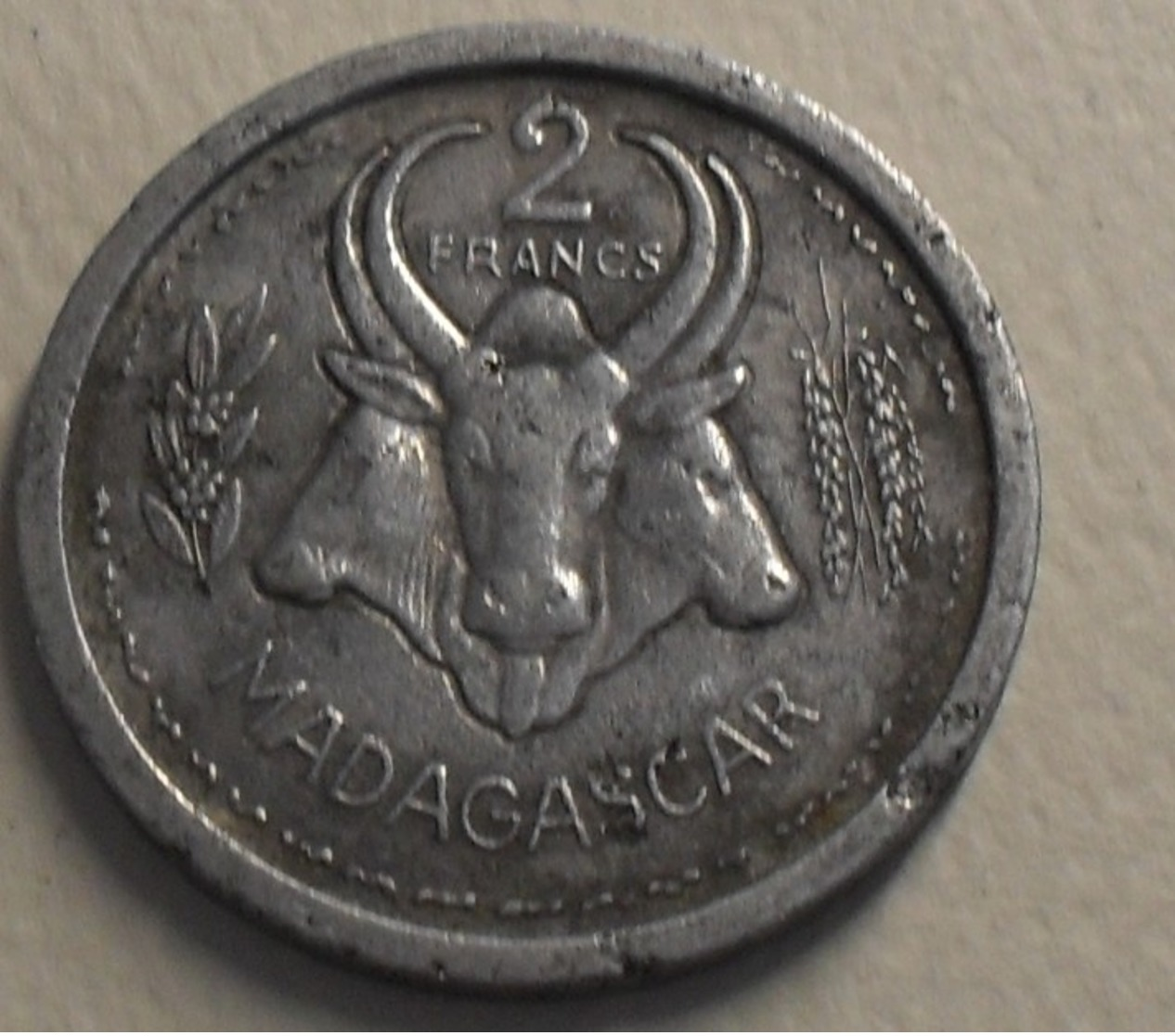 1948 - Madagascar, Colonie Française - French Colony - 2 FRANCS - KM 4 - Madagaskar