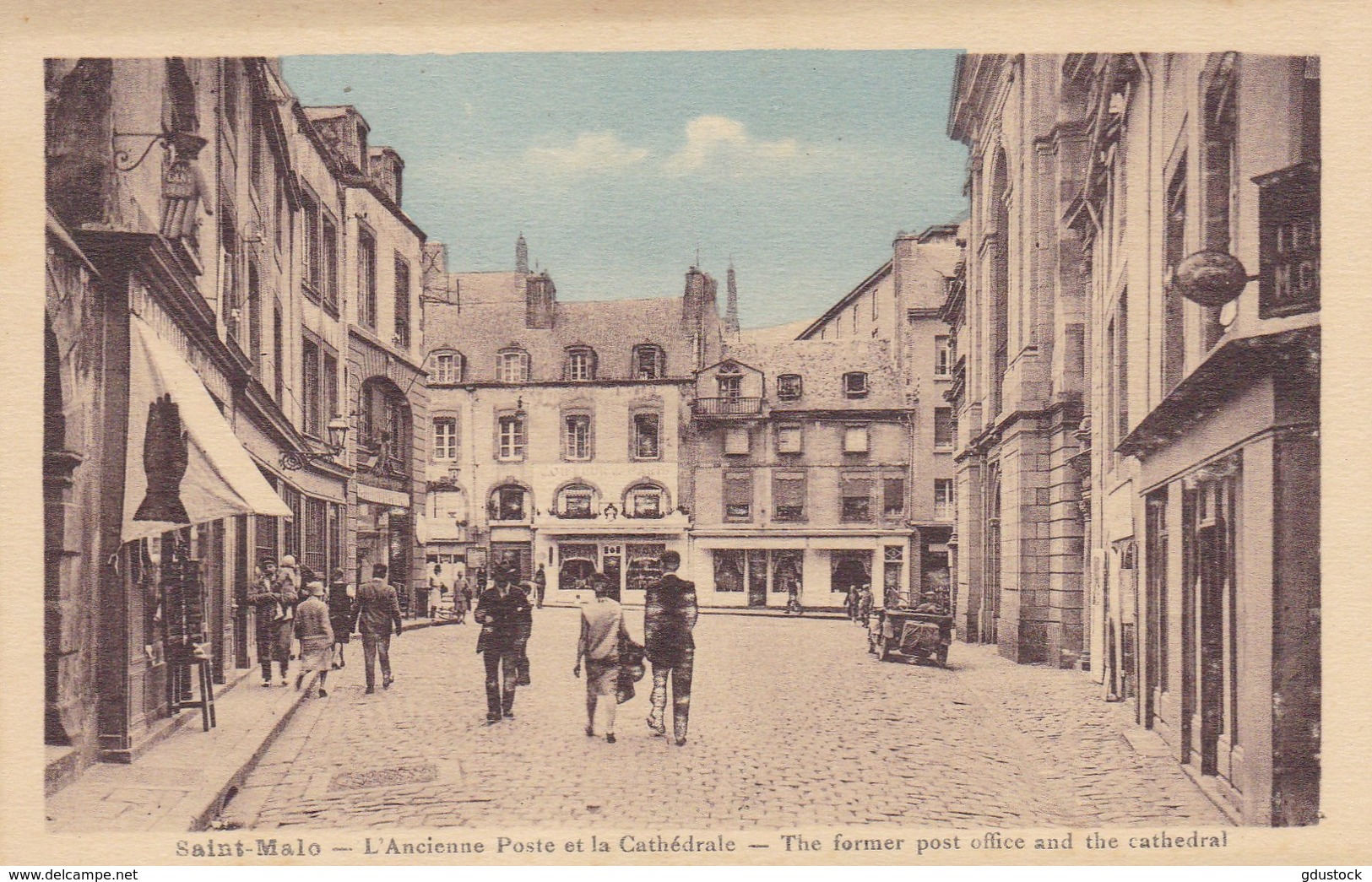 Ile-et-Vilaine - Saint-Malo - L'ancienne Poste Et La Cathédrale - Saint Malo