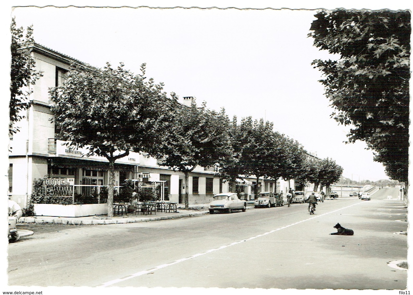 13-TARASCON Cours Aristide Briand. - Tarascon