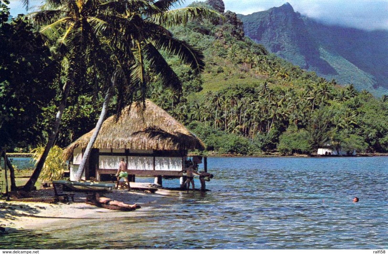 1 AK Insel Moorea Französisch Polynesien * Die Stadt Pao Pao Mit Dem Hotel AIMEO - French Polynesia * - Französisch-Polynesien
