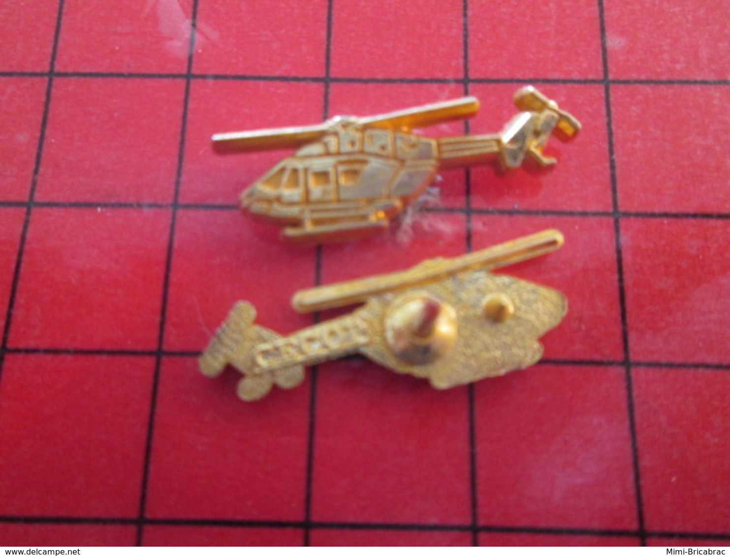 413B Pin's Pins / Beau Et Rare / THEME : AVIATION / HELICOPTERE METAL JAUNE Par CECOM - Airplanes