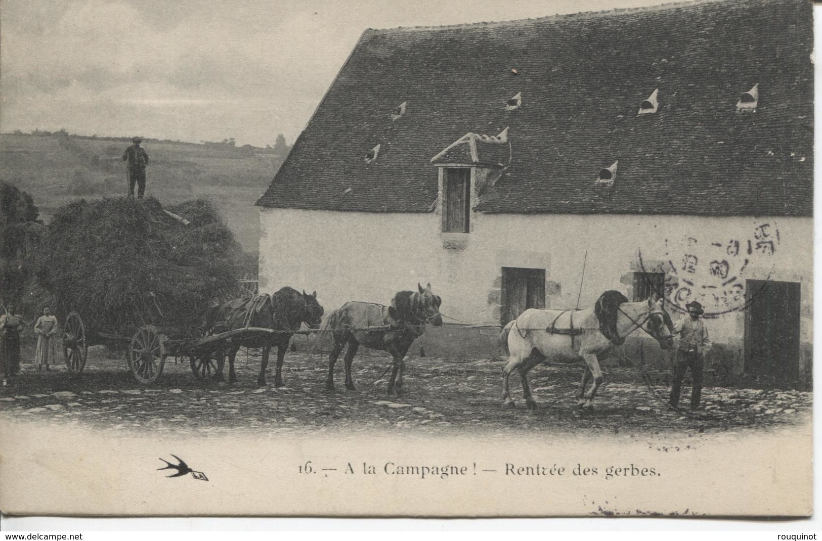 CPA - A LA CAMPAGNE - RENTREE DES GERBES - Autres & Non Classés