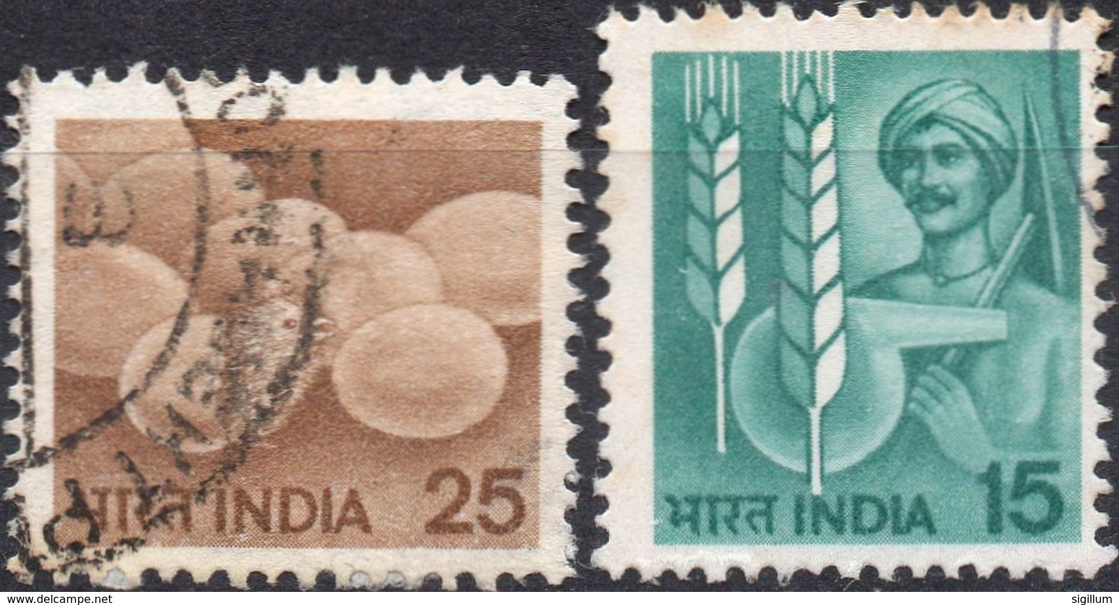 INDIA 1979/1981 - AGRICOLTURA POLLAME + MAIS - 2 VALORI USATI - Usati