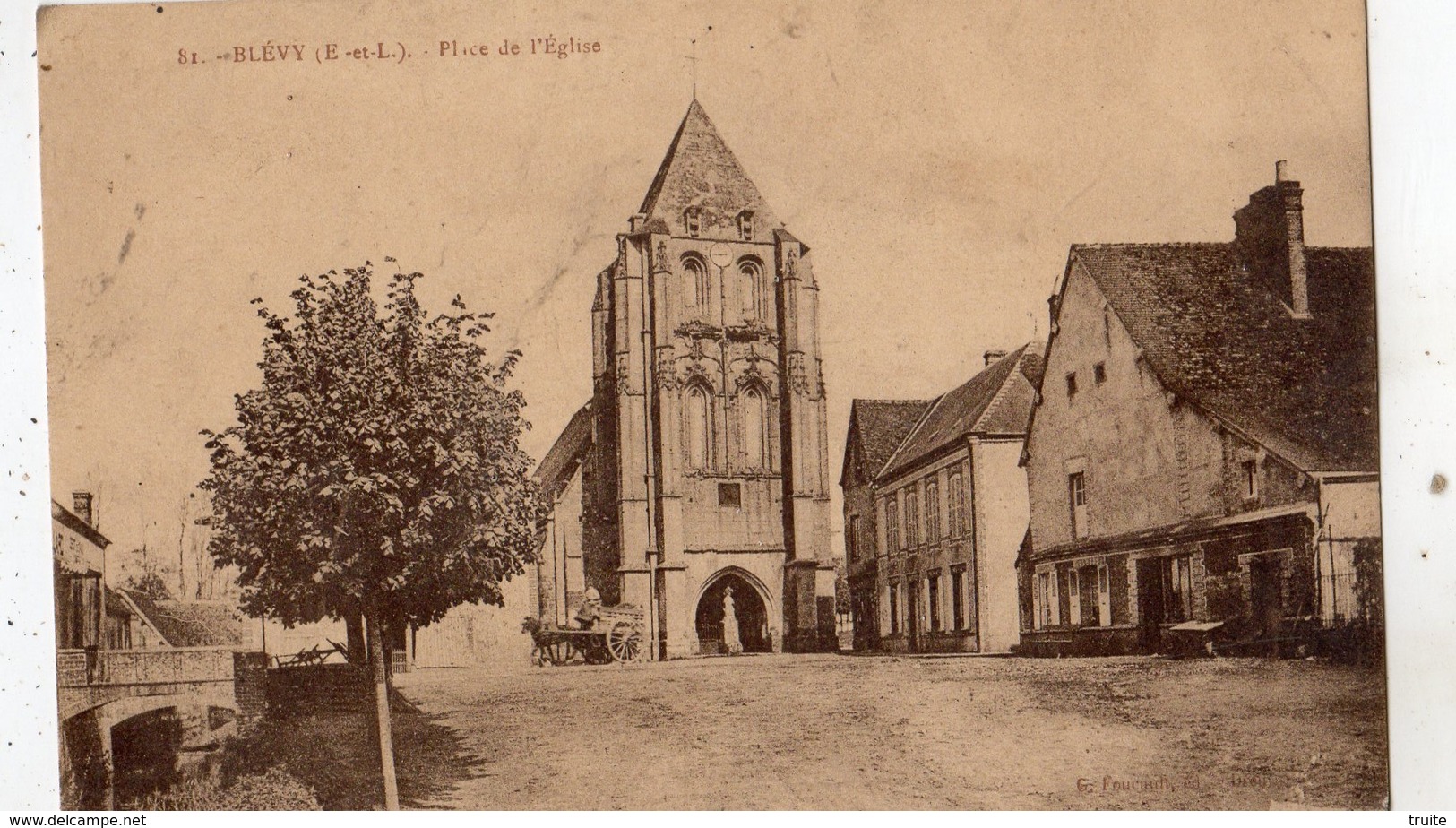 BLEVY PLACE DE L'EGLISE - Blévy