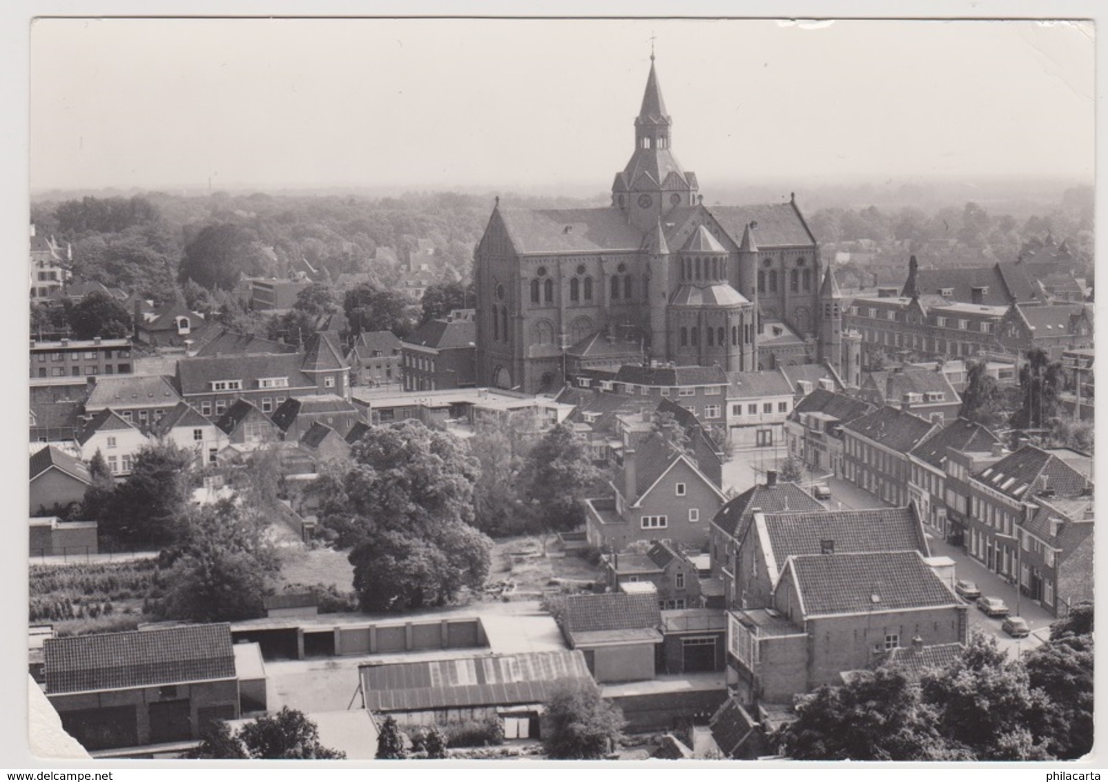 Vught - St. Petruskerk - 1984 - Vught