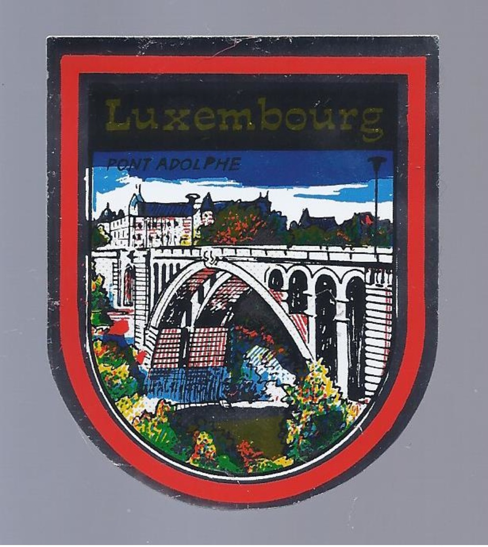 LUXEMBOURG  ECUSSON ADHESIF AUTOCOLLANT - Stickers