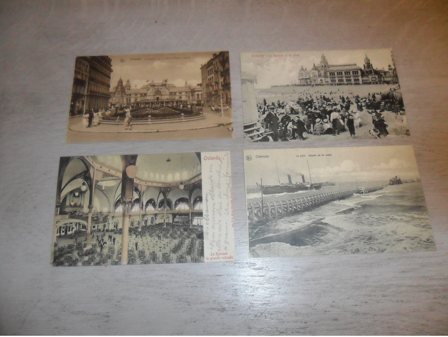 Beau lot de 60 cartes postales de Belgique  Ostende  Mooi lot van 60 postkaarten van Oostende - 60 scans