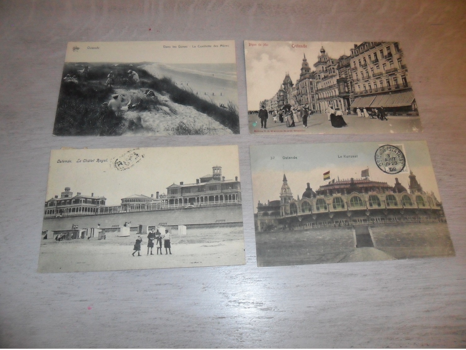 Beau lot de 60 cartes postales de Belgique  Ostende  Mooi lot van 60 postkaarten van Oostende - 60 scans