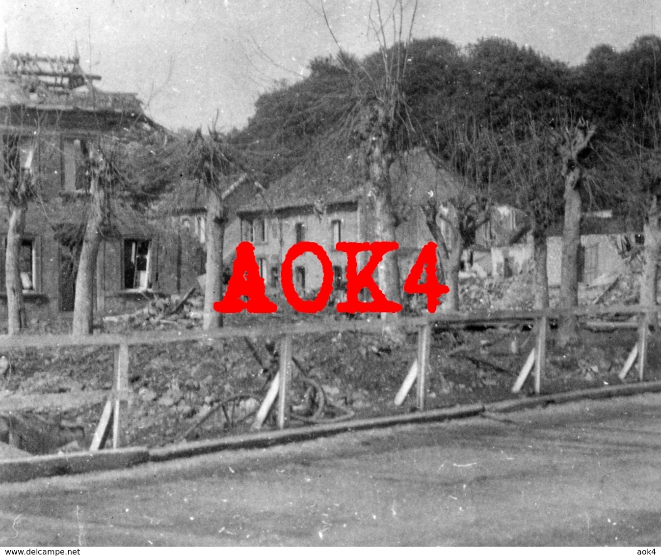 ARLON Gaume Luxembourg Occupation Allemande Mai 1940 Wehrmacht Ruines - Guerre, Militaire