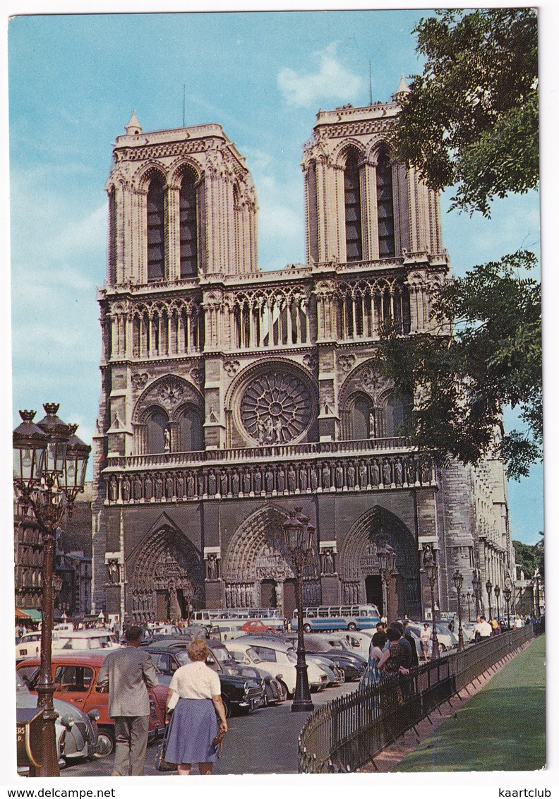 Paris: CITROËN 2CV, DS, BREAK, RENAULT 4, FORD CORTINA '66, 2x PANORAMA AUTOBUS  - Notre-Dame - Toerisme