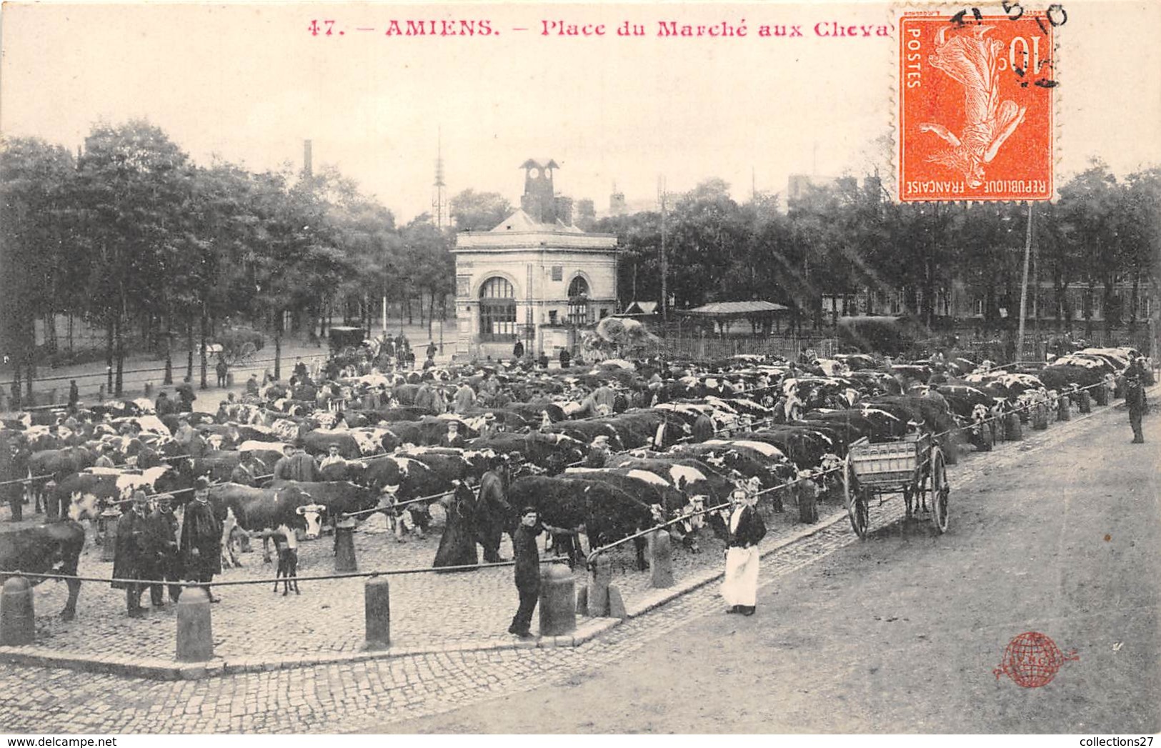 80-AMIENS- PLACE DU MARCHE AUX CHEVAUX - Amiens