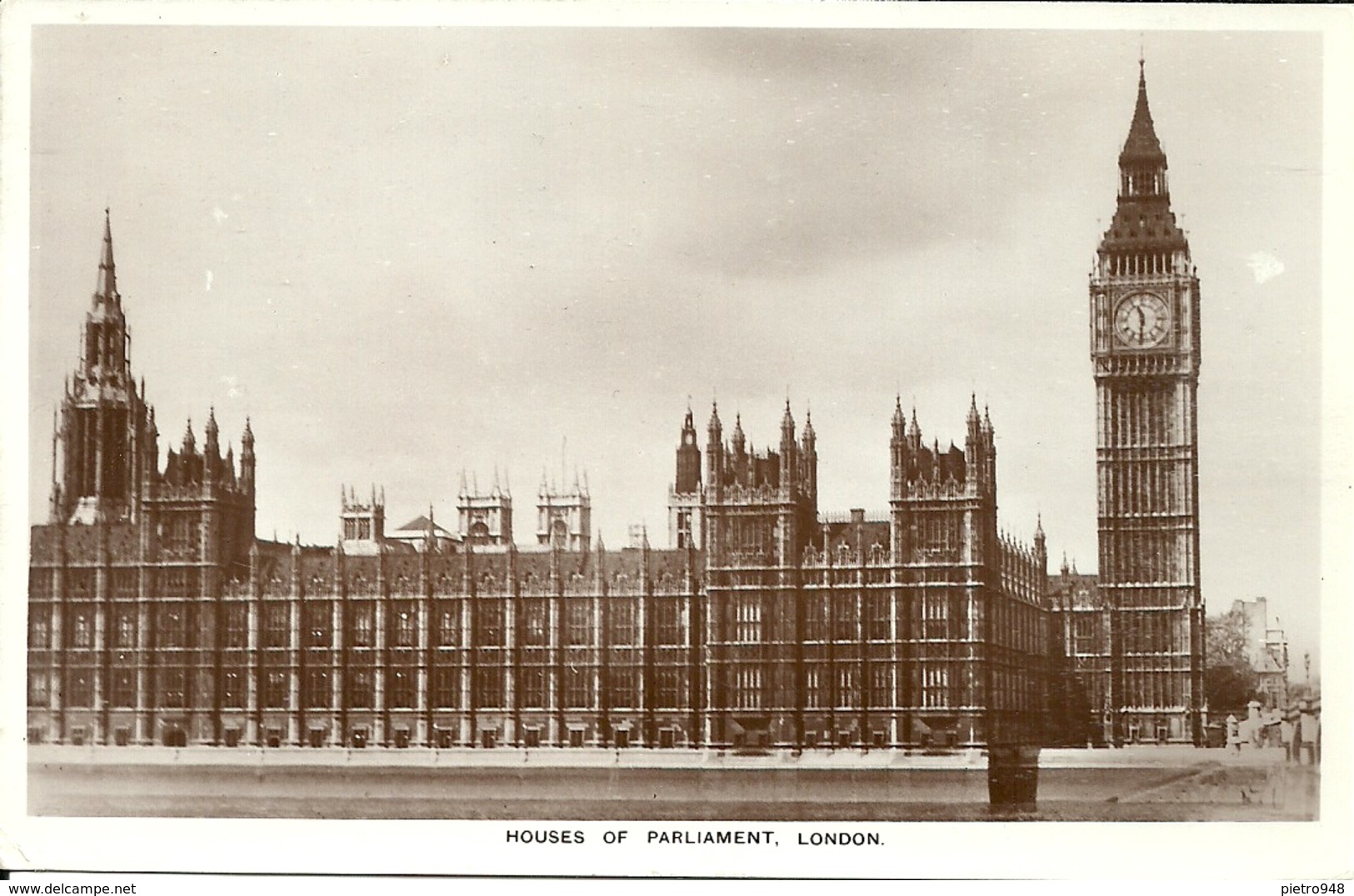 London (England, U. K.) Houses Of Parliament - Houses Of Parliament