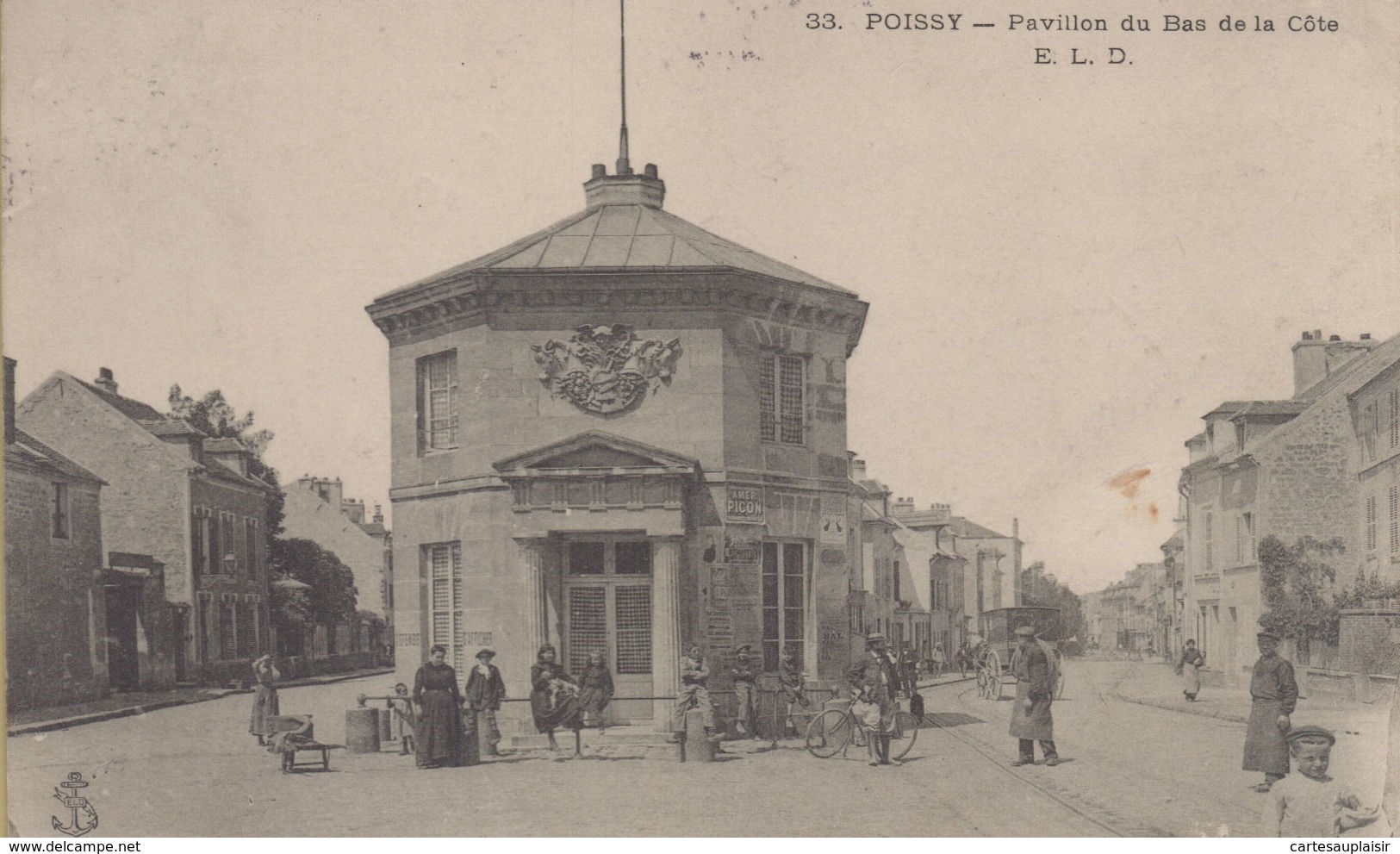 Poissy : Pavillon Du Bas De La Côte - Poissy