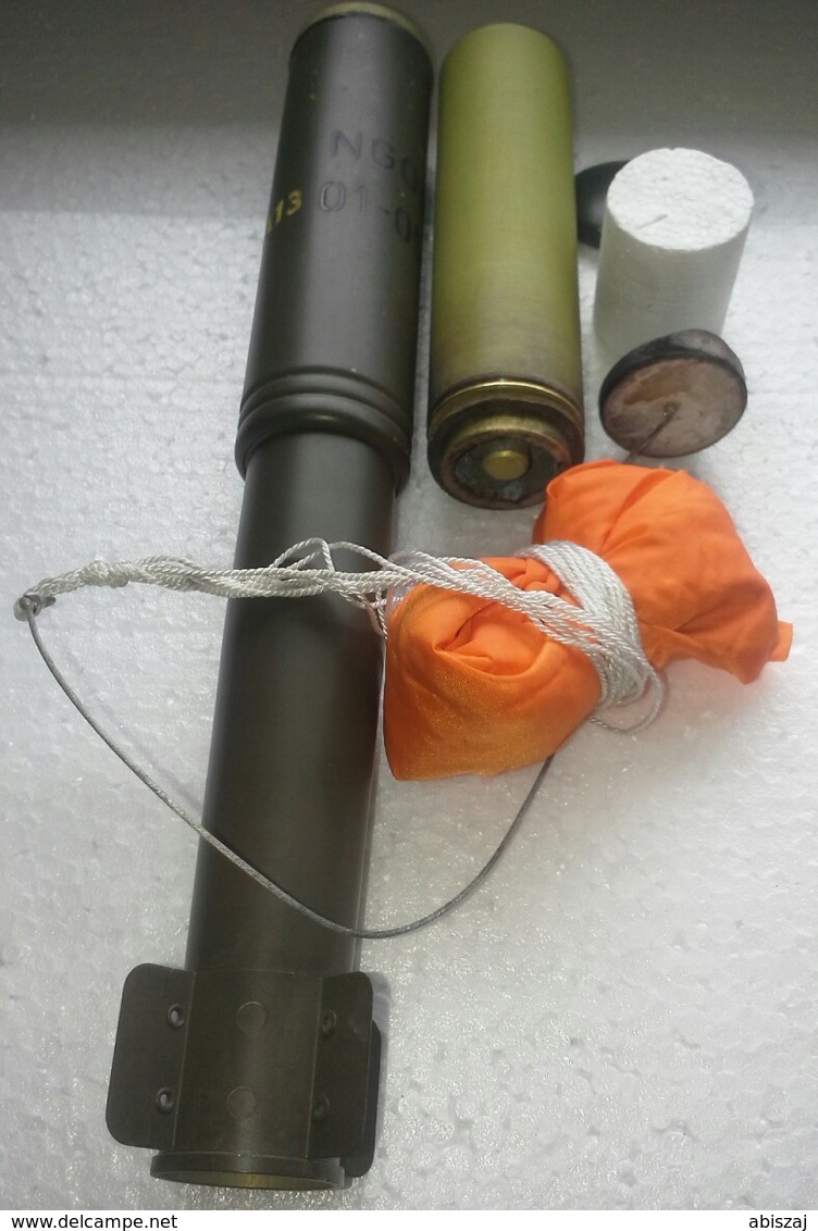 NGOS-93 Grenade Neutralisé...  Zunden Fusee Projektil Obus - Armes Neutralisées