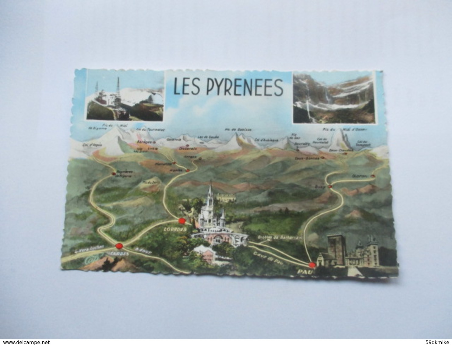 CP Les Pyrénées Multivue + Carte Géo Illustrée - Autres & Non Classés