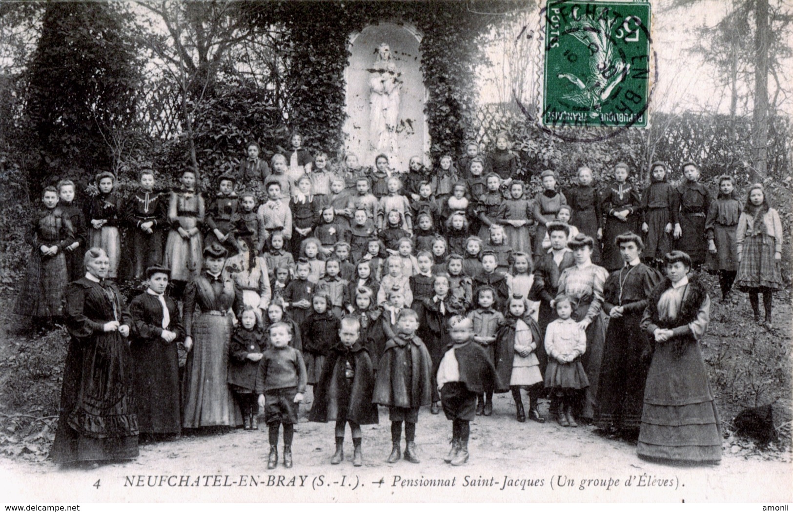 76. SEINE-MARITIME - NEUFCHÂTEL EN BRAY. Pensionnat Saint- Jacques (Un Groupe D'Élèves) - Neufchâtel En Bray