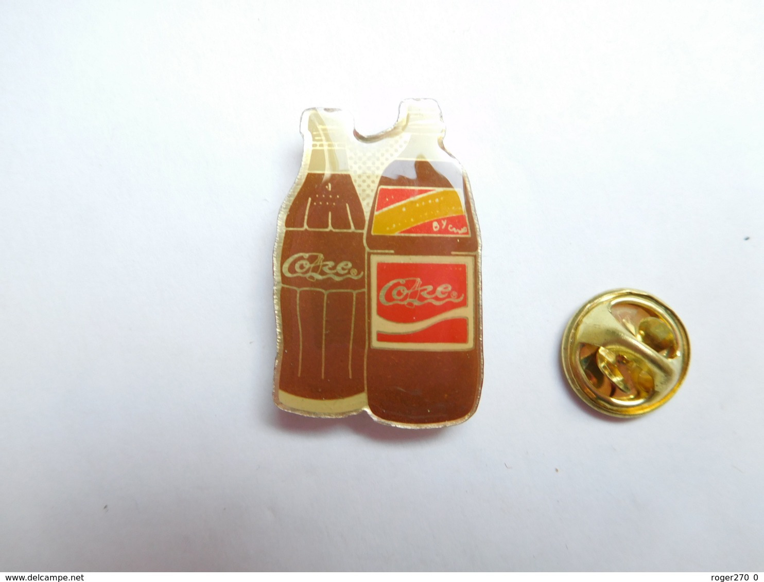 Beau Pin's , Coca Cola Coke - Coca-Cola