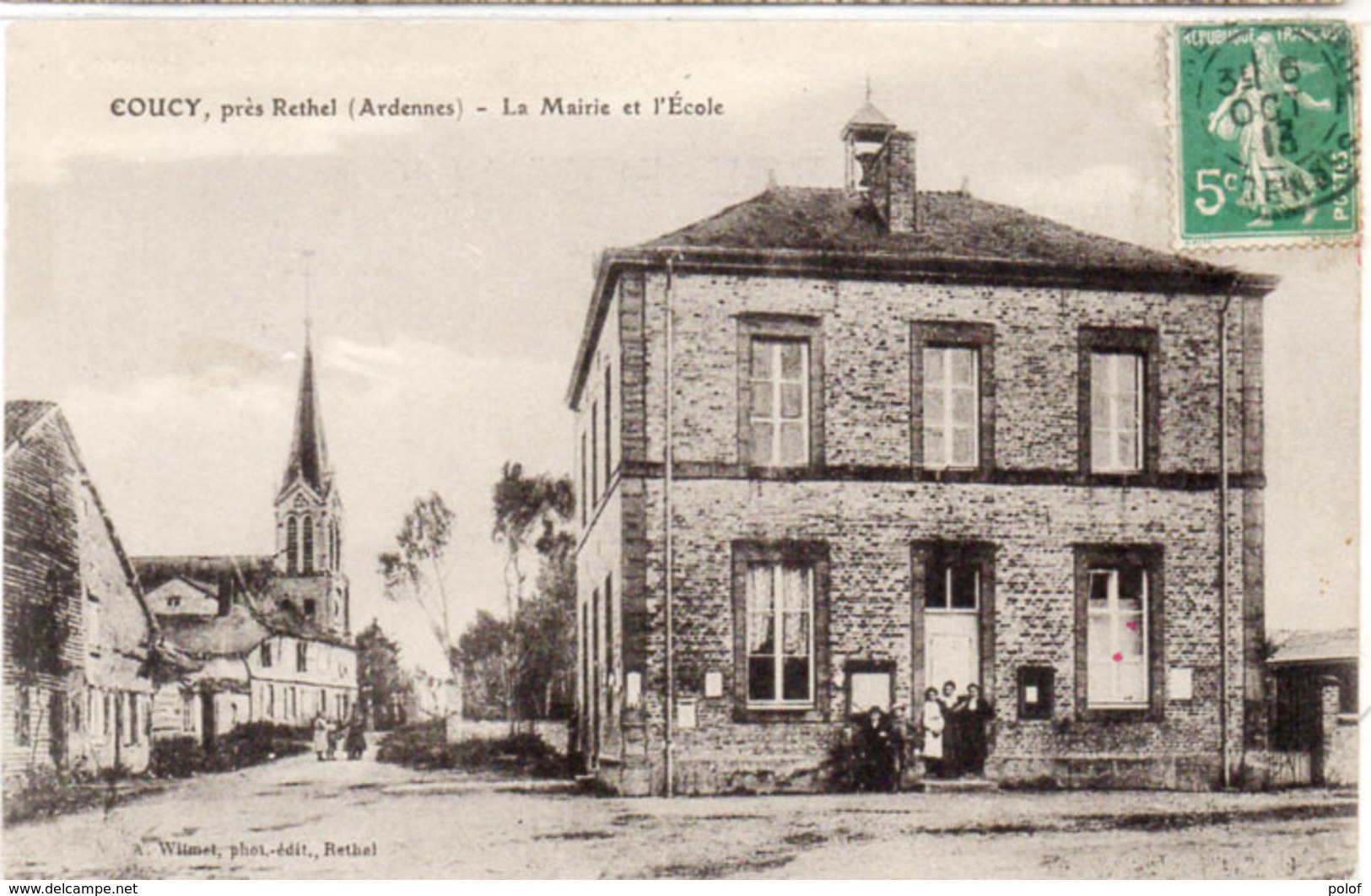 COUCY - La Mairie Et L' Ecole    (112933) - Autres & Non Classés