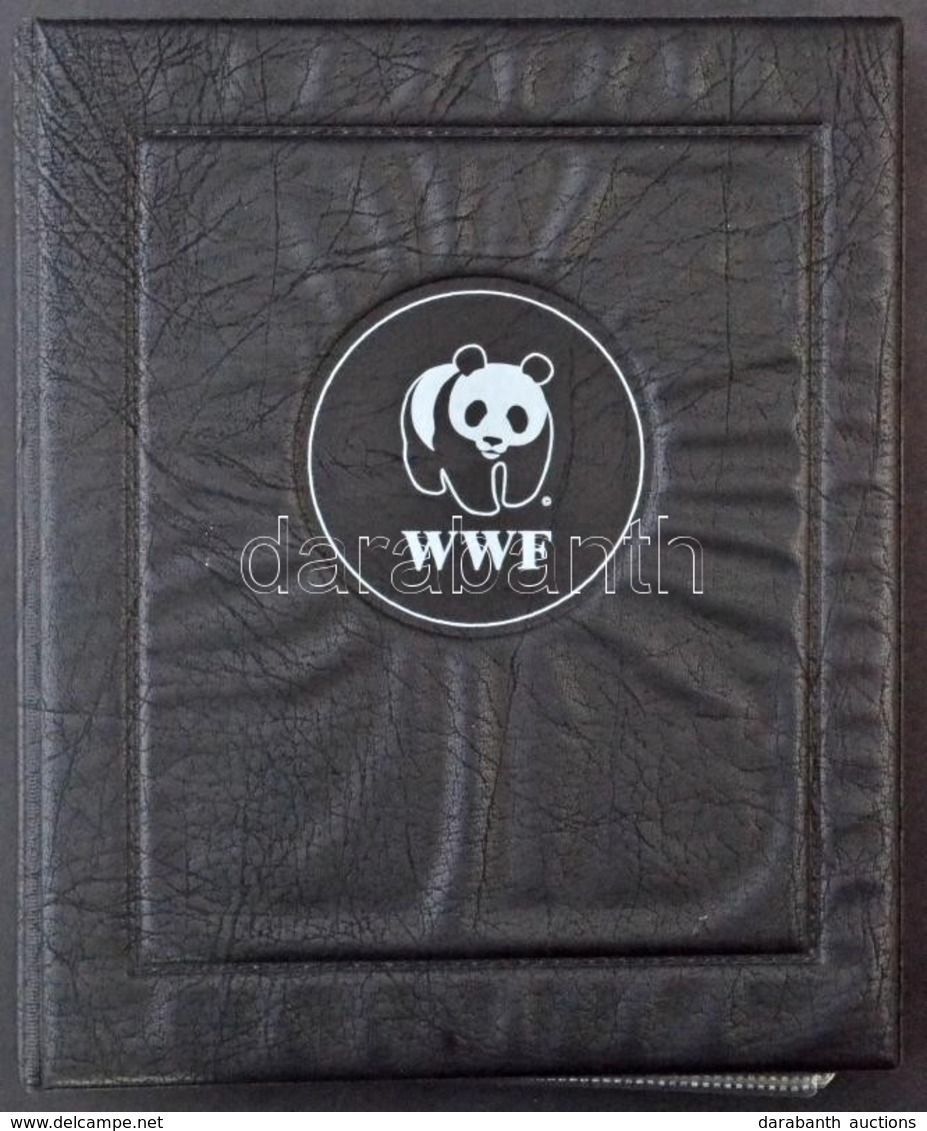 WWF Emblémás Fekete Gyűrűs Borító Benne 55 átlátszó 18 X 26 Cm Műanyag Lap Levelek, Kisívek Részére, Hozzá Albumtok - Autres & Non Classés