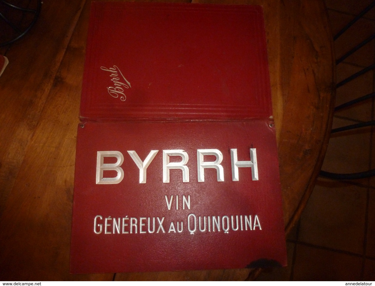 Classeur Pour Menus BYRRH Vin Généreux Au Quinquina - Maison L. VIOLET Frères à THUIR (Pyrénées Orientales) - Autres & Non Classés