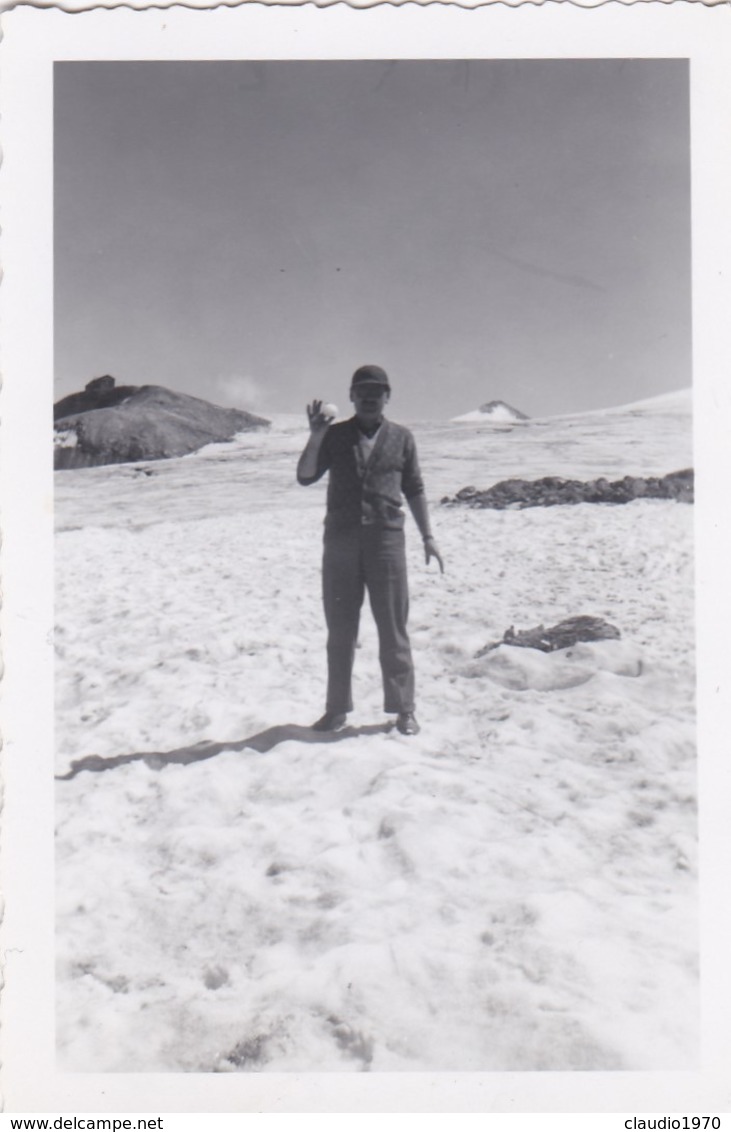 PICCOLA FOTO D' EPOCA DI SONDRIO -  STELVIO - 1952 - Sondrio