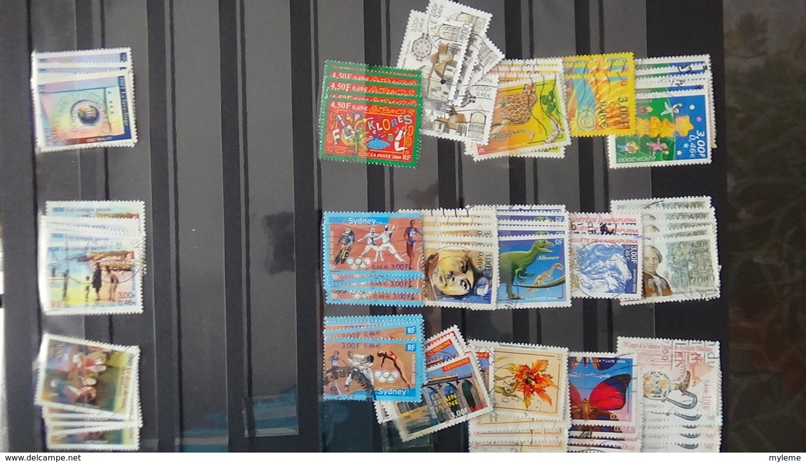 Mini stock de plusieurs centaines de timbres oblitérés de France. A saisir  !!!