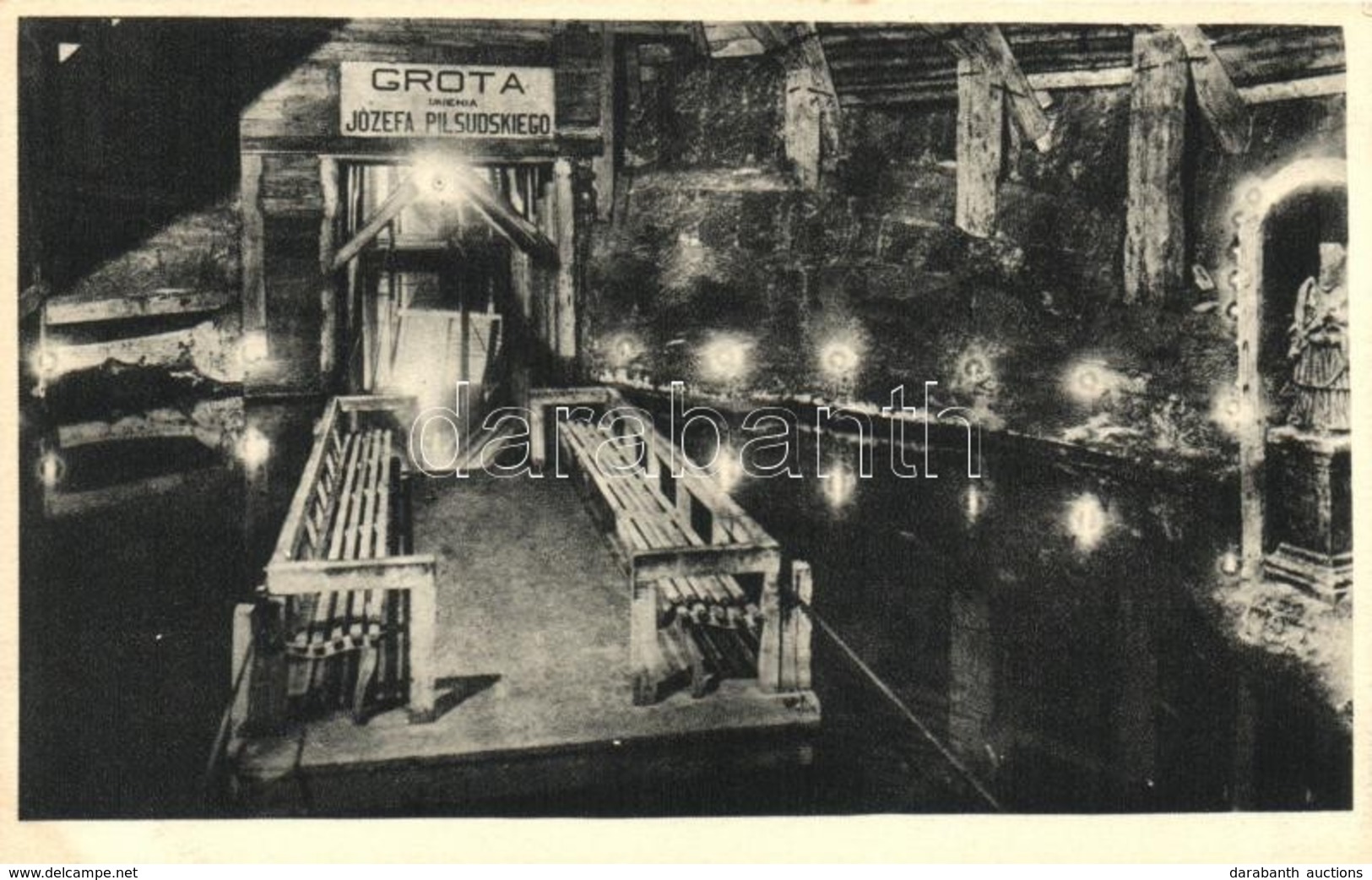 ** T1 Wieliczka, Lake In The Room Of Pilsudski, Interior - Zonder Classificatie