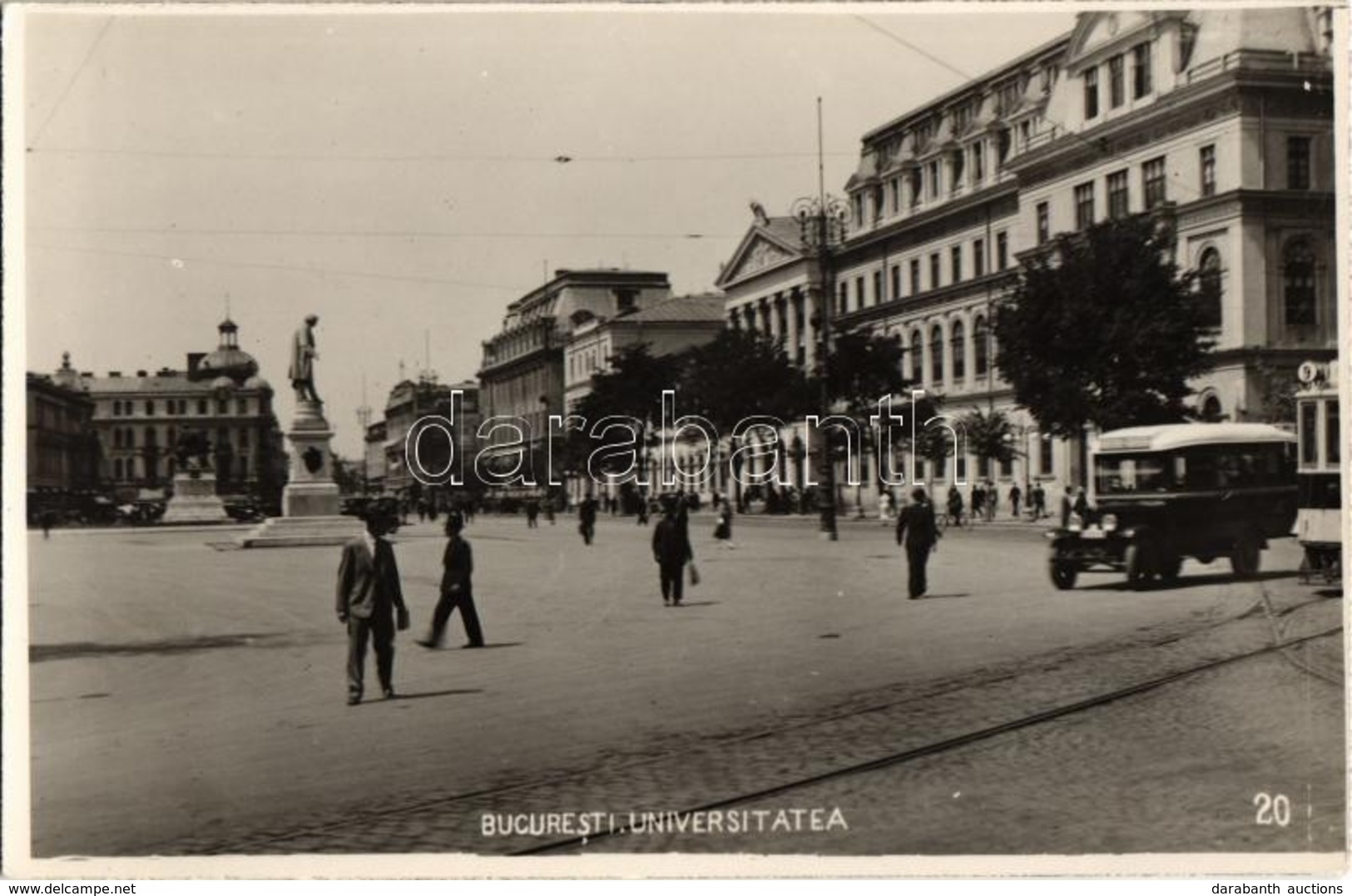 * T2 Bucharest, Bucuresti; Universitatea / Street View With University, Autobus, Statue. I. Podeanu Photo - Unclassified