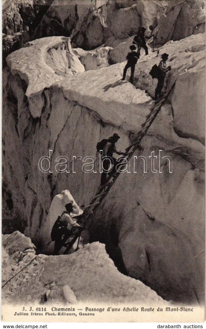 T2/T3 Chamonix, Passage D'un échelle Route Du Mont-Blanc / Mountain Climbers  (EK) - Non Classés