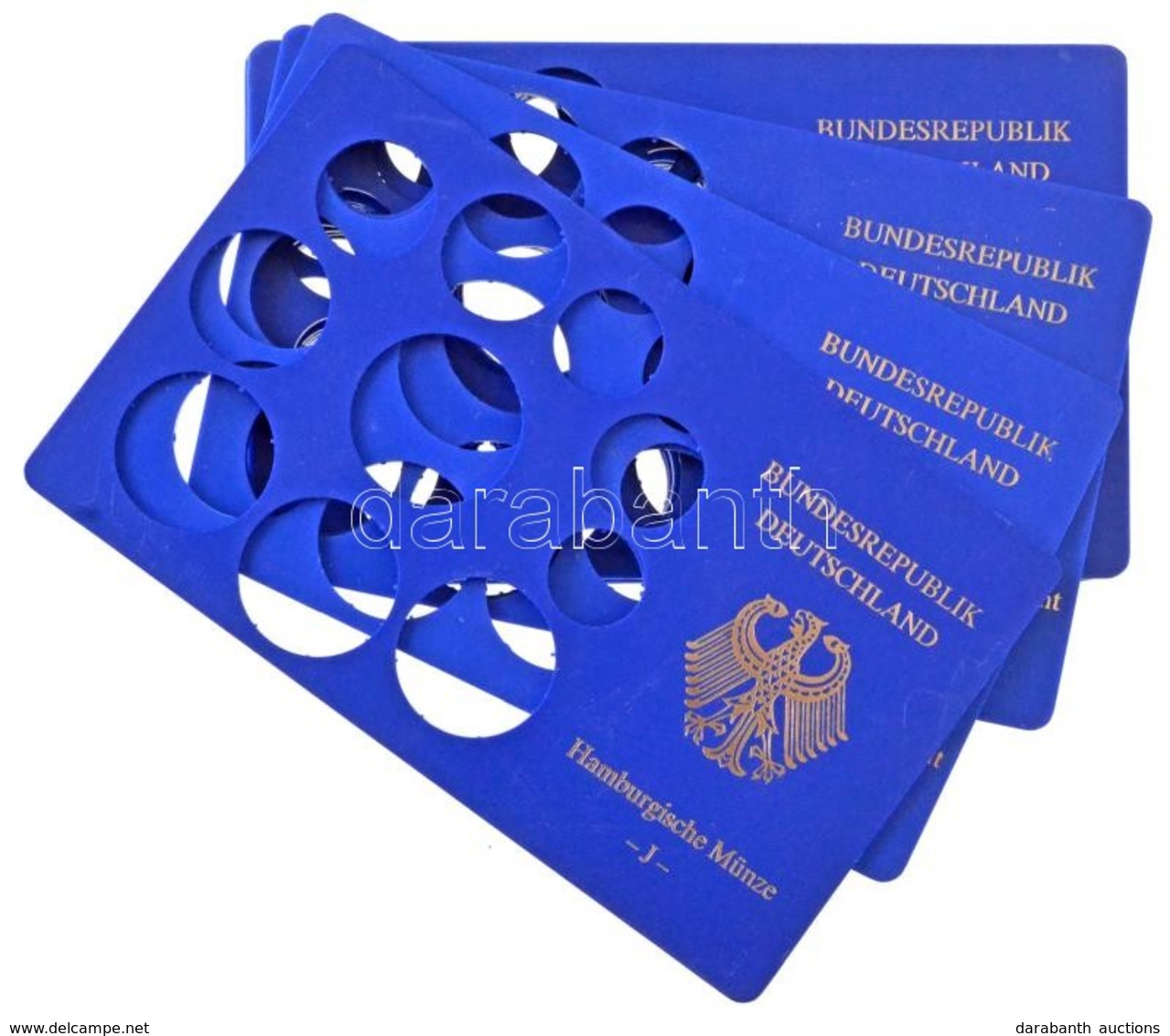 NSZK 18db Forgalmi Sor Tartó Műanyag Lapka
FRG 18pcs Of Plastic Coin Set Holder - Unclassified