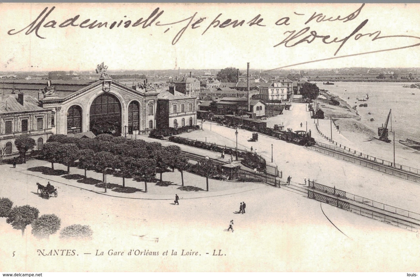 NANTES - LA GARE D'ORLEANS ET LA LOIRE . - Nantes