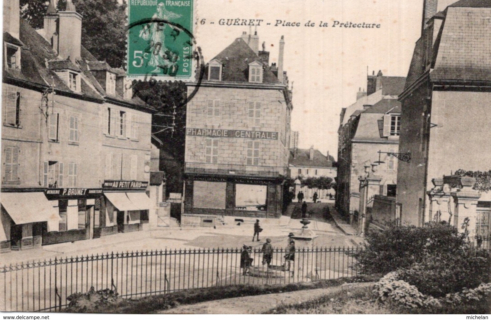 CPA   23   GUERET---PLACE DE LA PREFECTURE---1916 - Guéret